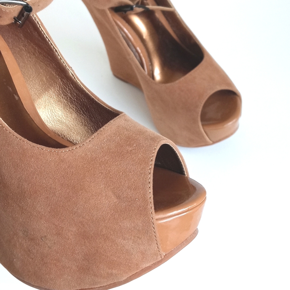 Cathy Jean Women’s Tan Suede Peep-Toe Wedge Heels with Ankle Strap 7 - Picture 10 of 15